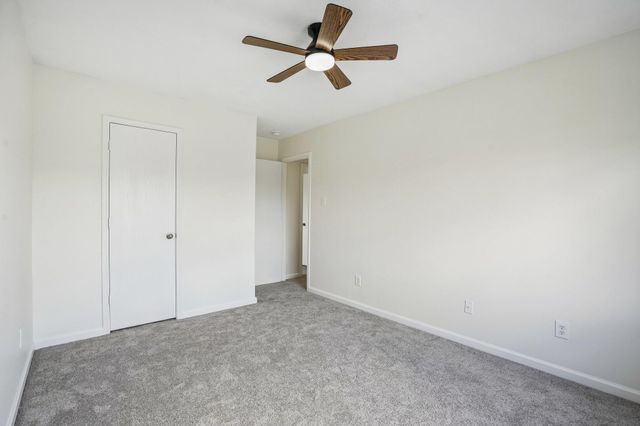 4419 Crossvine Avenue, Baytown, TX 77521