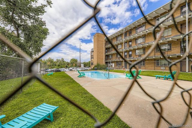 800 W Belleview Avenue 101, Englewood, CO 80110