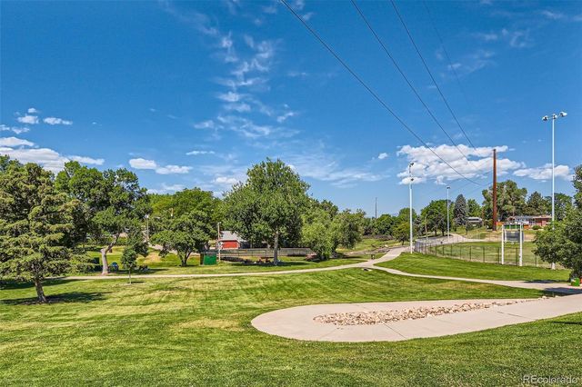 800 W Belleview Avenue 101, Englewood, CO 80110