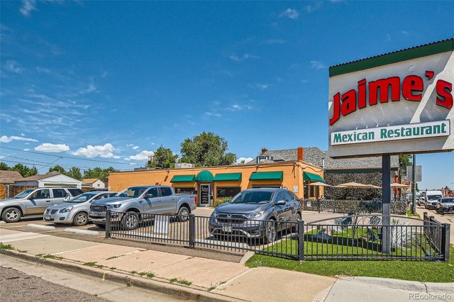 800 W Belleview Avenue 101, Englewood, CO 80110