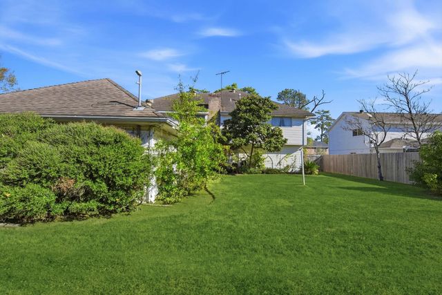 4835 Caris Street, Houston, TX 77091