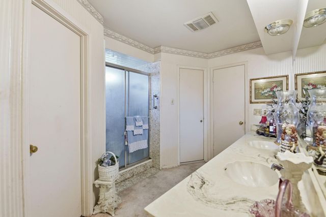 4835 Caris Street, Houston, TX 77091