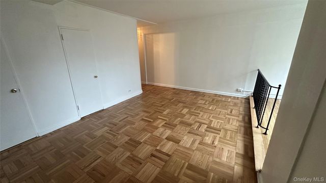 98-10 64th Avenue 3J, Rego Park, NY 11374