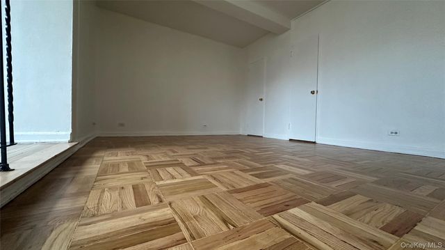 98-10 64th Avenue 3J, Rego Park, NY 11374