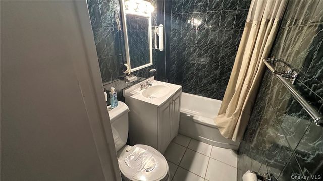 98-10 64th Avenue 3J, Rego Park, NY 11374