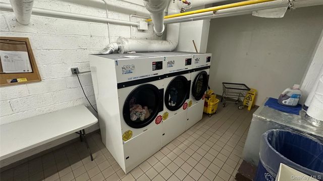 98-10 64th Avenue 3J, Rego Park, NY 11374