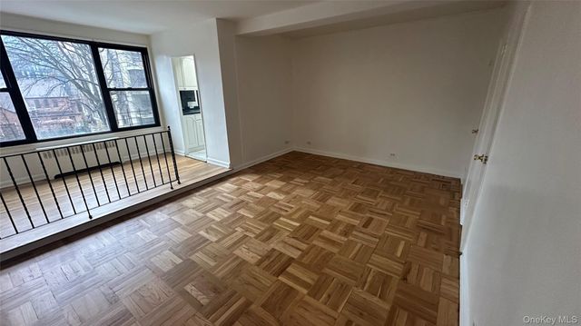 98-10 64th Avenue 3J, Rego Park, NY 11374