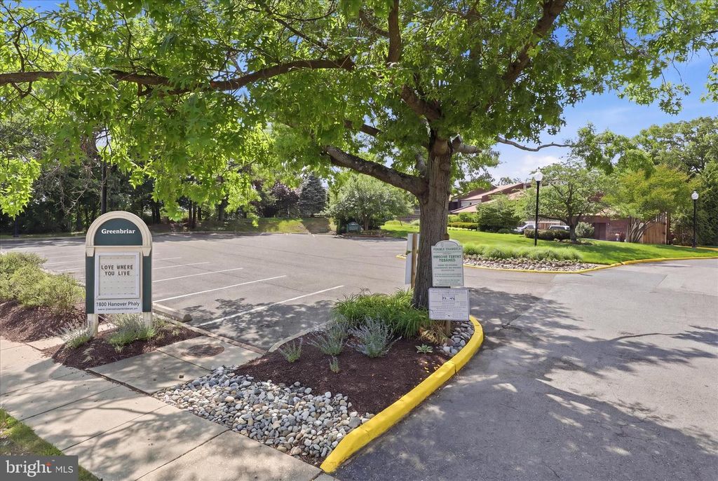 Image 29 of property listing at 7818 HANOVER PKWY #101, Greenbelt, MD 20770