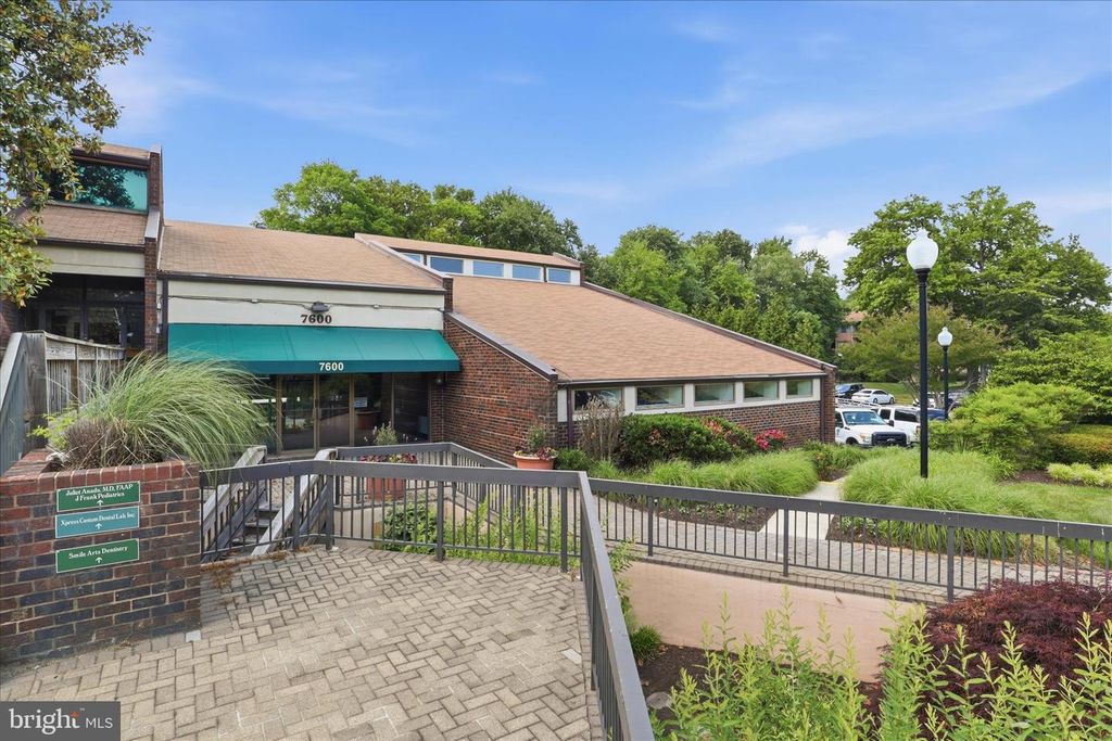 Image 30 of property listing at 7818 HANOVER PKWY #101, Greenbelt, MD 20770