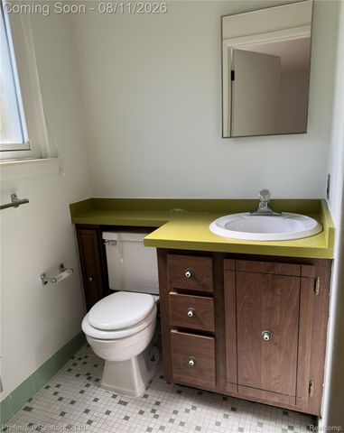 1684 Lexington Street, Plymouth, MI 48170