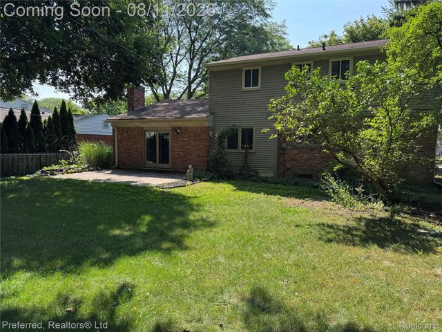 1684 Lexington Street, Plymouth, MI 48170