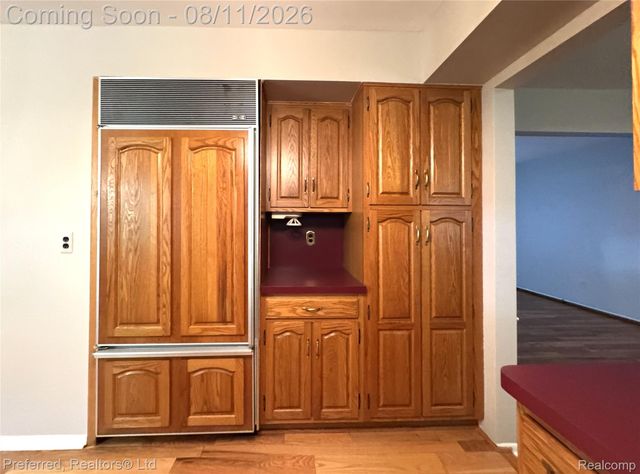 1684 Lexington Street, Plymouth, MI 48170