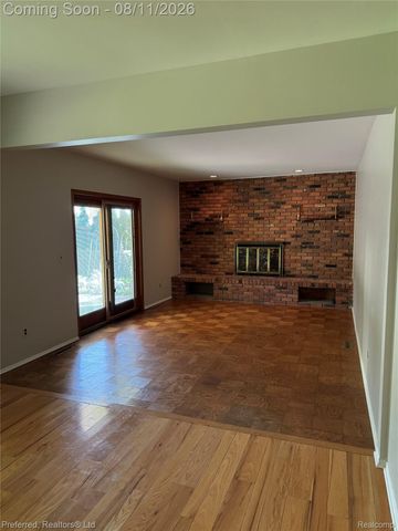 1684 Lexington Street, Plymouth, MI 48170