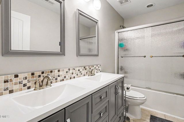 4366 Auburn Hills Drive, Raleigh, NC 27616