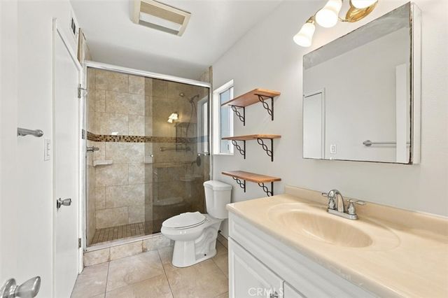 1402 W 1st Street, San Pedro, CA 90732