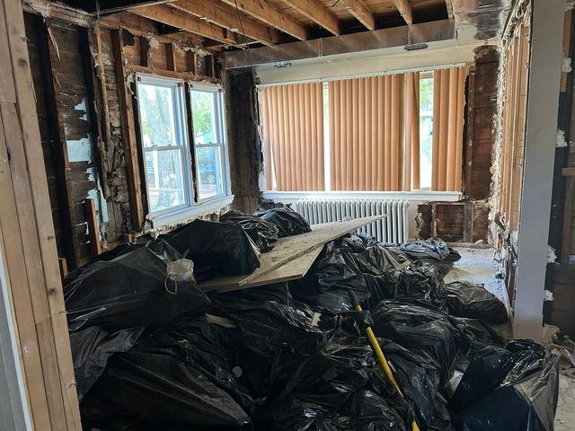 837 S Humphrey Avenue, Oak Park, IL 60304