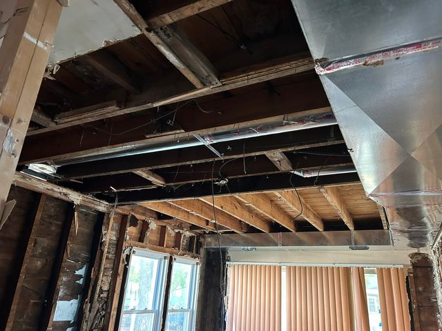 837 S Humphrey Avenue, Oak Park, IL 60304