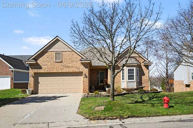 30949 Tanglewood Drive, Novi, MI 48377