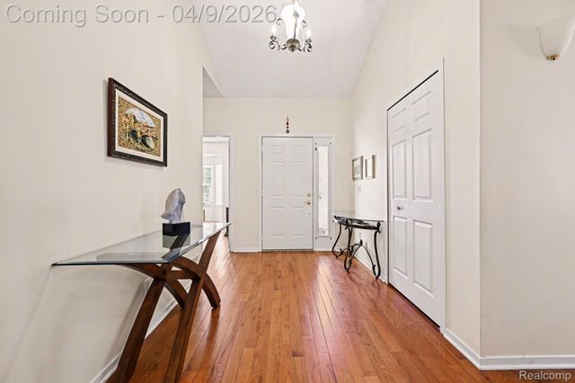 30949 Tanglewood Drive, Novi, MI 48377