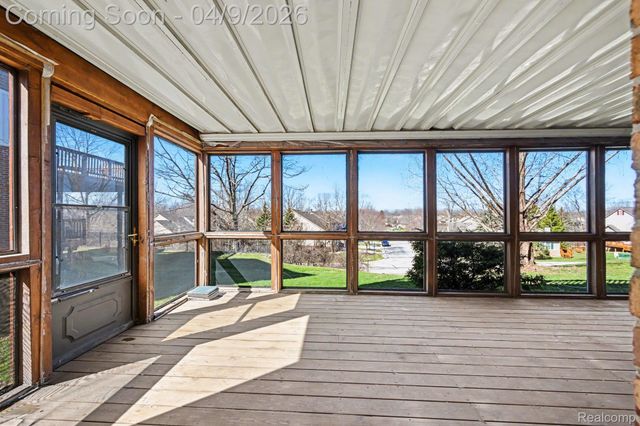 30949 Tanglewood Drive, Novi, MI 48377