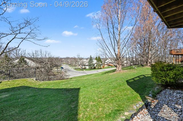 30949 Tanglewood Drive, Novi, MI 48377