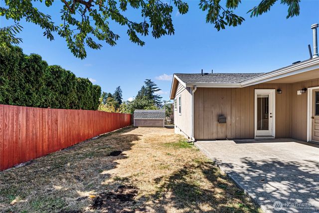 210 Champion Street, Steilacoom, WA 98388