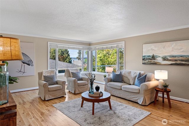 210 Champion Street, Steilacoom, WA 98388