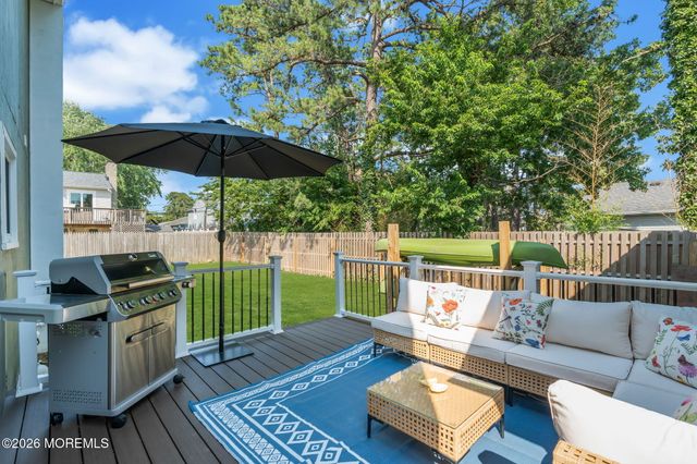 1309 Seaman Avenue, Beachwood, NJ 08722