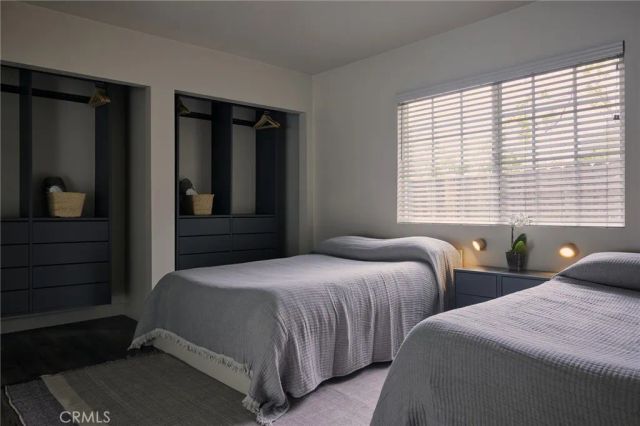 17856 Cathedral, Encino, CA 91316