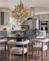 17856 Cathedral, Encino, CA 91316