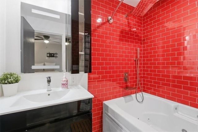 1250 Breuer Mews, Atlanta, GA 30318