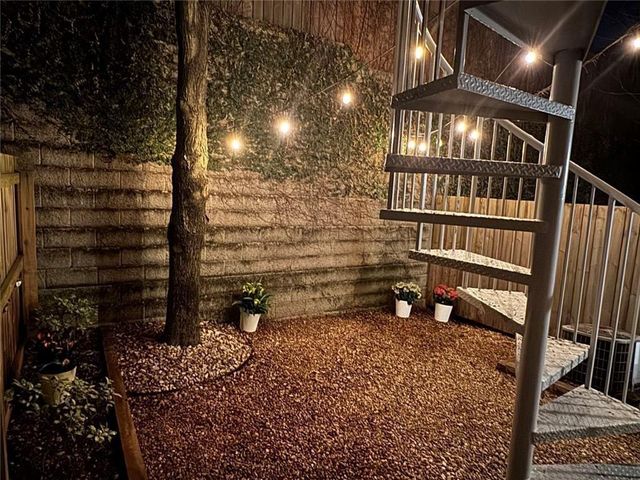 1250 Breuer Mews, Atlanta, GA 30318