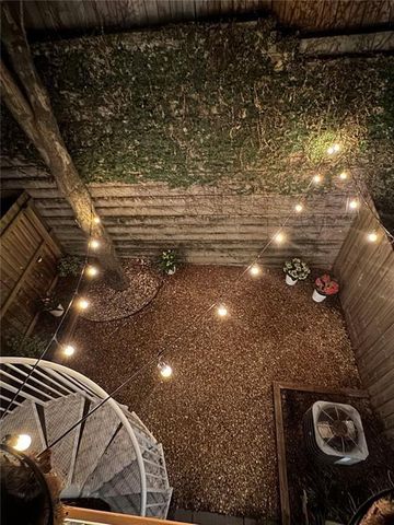 1250 Breuer Mews, Atlanta, GA 30318