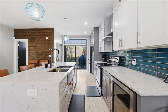 1250 Breuer Mews, Atlanta, GA 30318