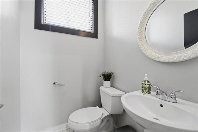 1250 Breuer Mews, Atlanta, GA 30318