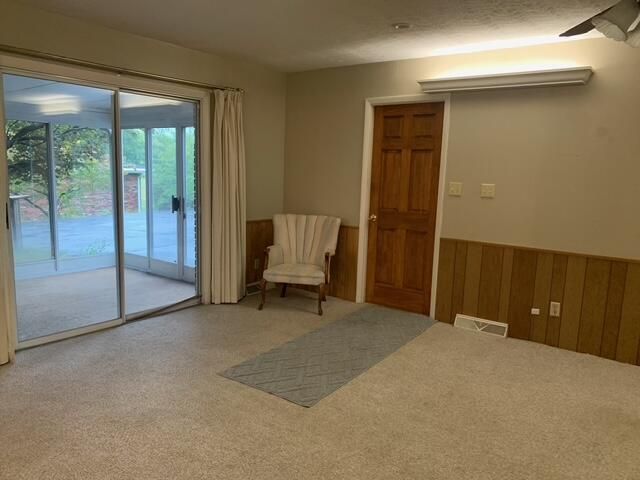 94 Carrol Ann Avenue, Pleasureville, KY 40057