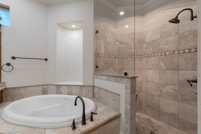 109 Meadowlands Drive, Denton, TX 76210