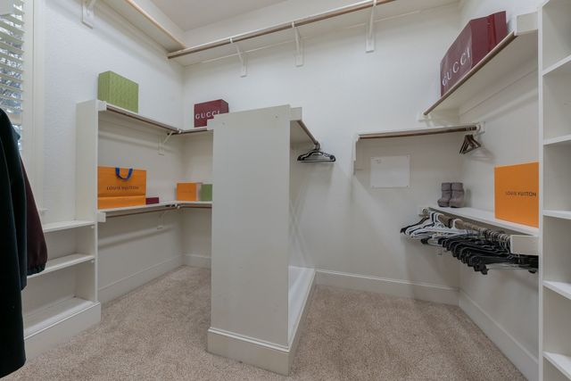 109 Meadowlands Drive, Denton, TX 76210