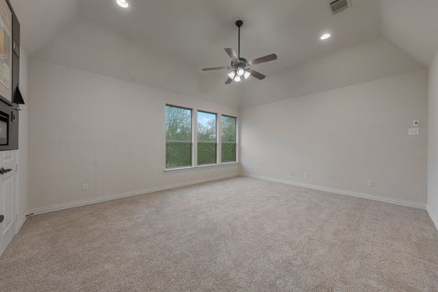 109 Meadowlands Drive, Denton, TX 76210