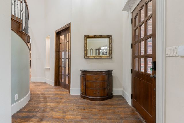 109 Meadowlands Drive, Denton, TX 76210