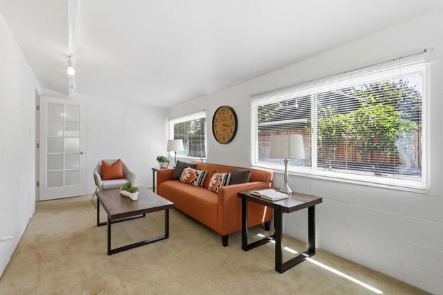 421 Burgoyne Street, Mountain View, CA 94043