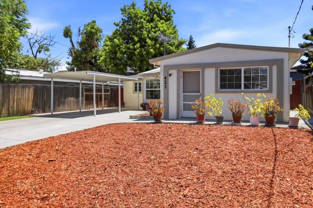 421 Burgoyne Street, Mountain View, CA 94043