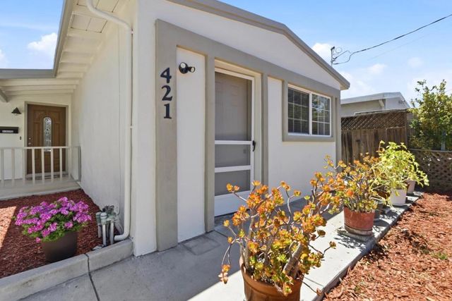 421 Burgoyne Street, Mountain View, CA 94043