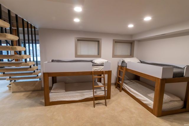 255 Lane 220 Lake Gage, Angola, IN 46703