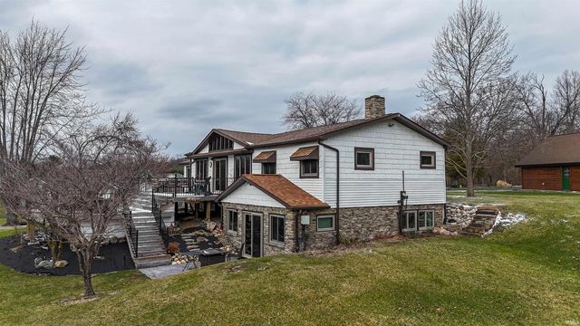 255 Lane 220 Lake Gage, Angola, IN 46703