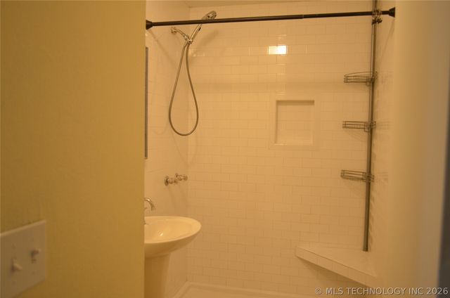 2125 S Main Street, Sapulpa, OK 74066