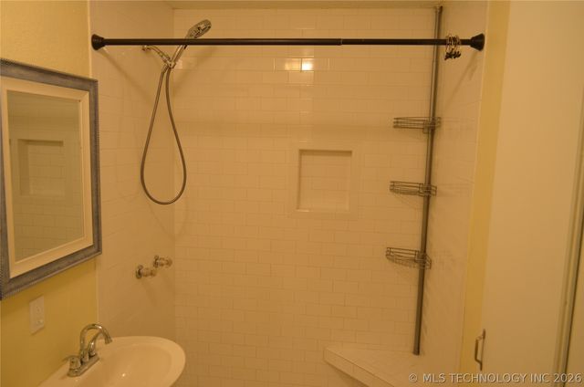 2125 S Main Street, Sapulpa, OK 74066