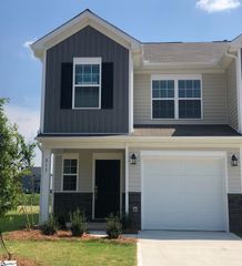 813 Powder Branch Drive, Reidville, SC 29375