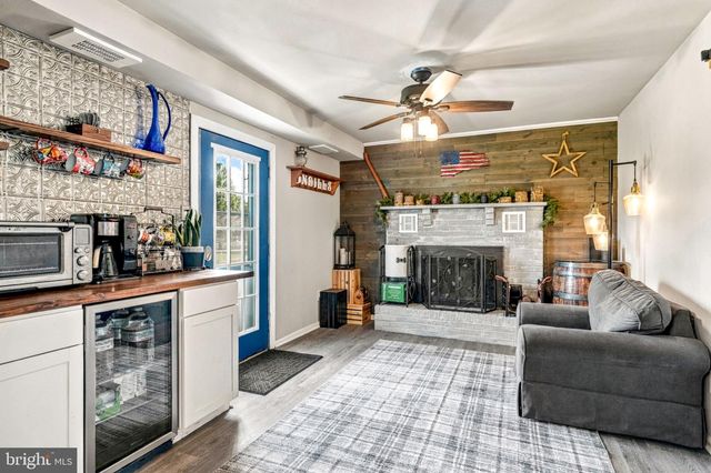 169 BARNSBURY RD, Langhorne, PA 19047