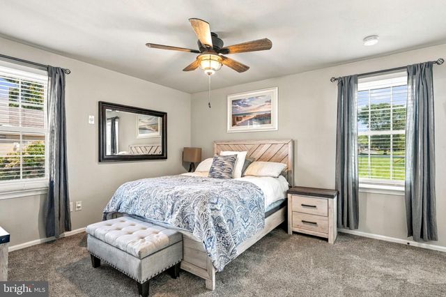 169 BARNSBURY RD, Langhorne, PA 19047